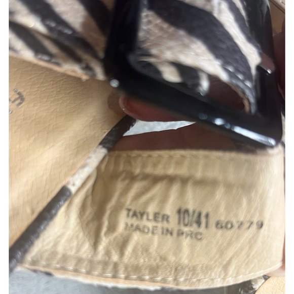 CL by‎ Laundry Animal Print Wedges Size 10 NWOT - Picture 7 of 8